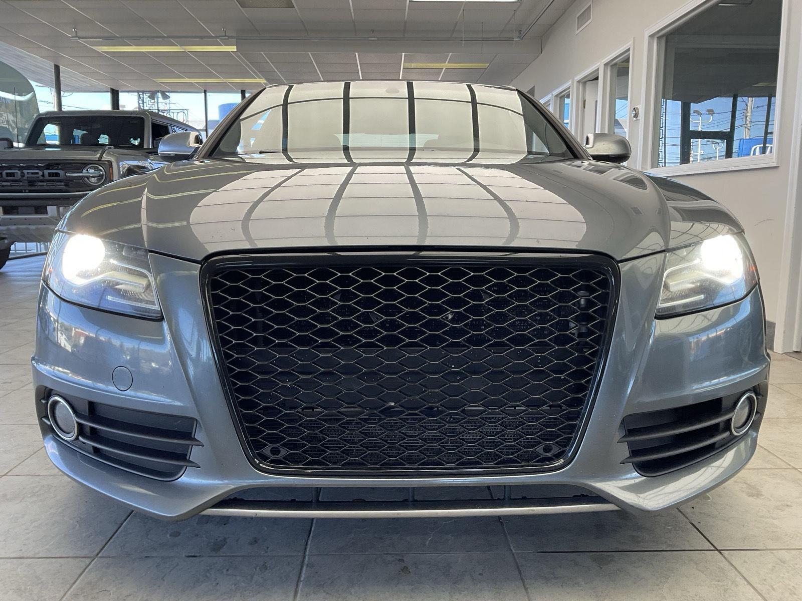 2012 Audi S4 Base Prestige photo 2