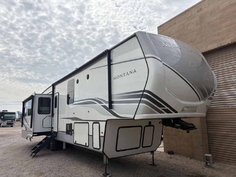 2022 KEYSTONE MONTANA 3931FB
