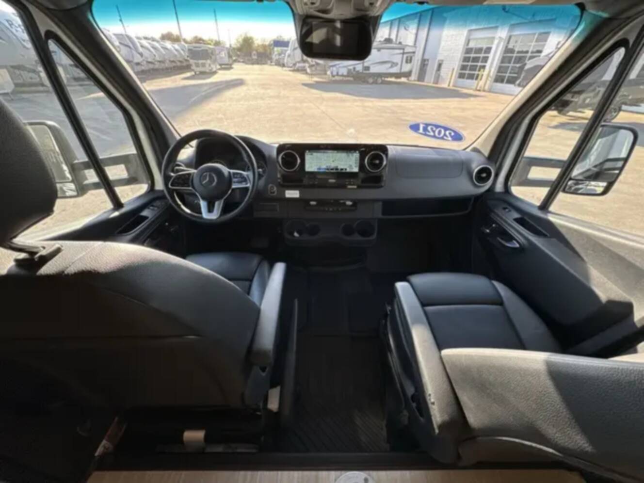 A photo of this 2021 Jayco MELBOURNE PRESTIGE 24TP