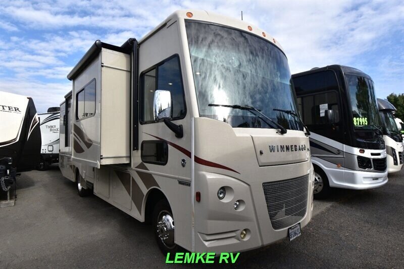 2018 Winnebago Vista 30T in rocklin CA