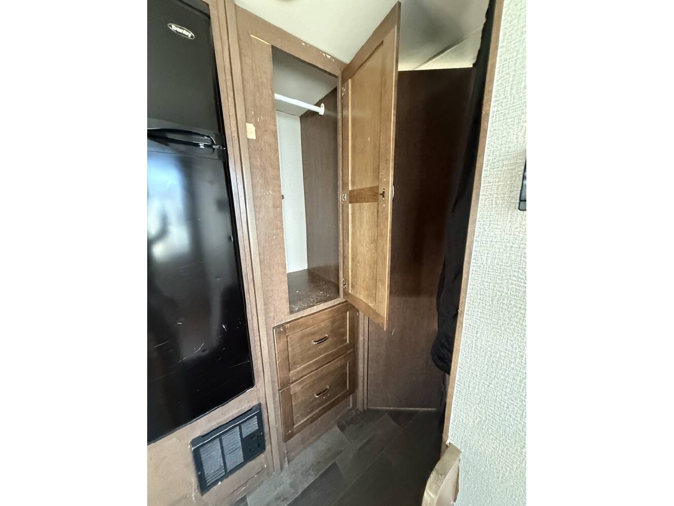 A photo of this 2018 Winnebago OUTLOOK 25J