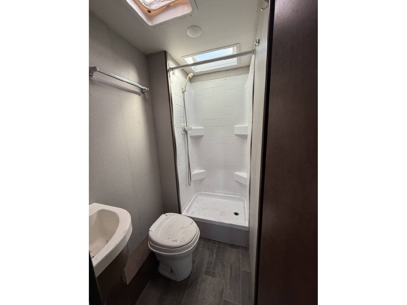 A photo of this 2018 Winnebago OUTLOOK 25J