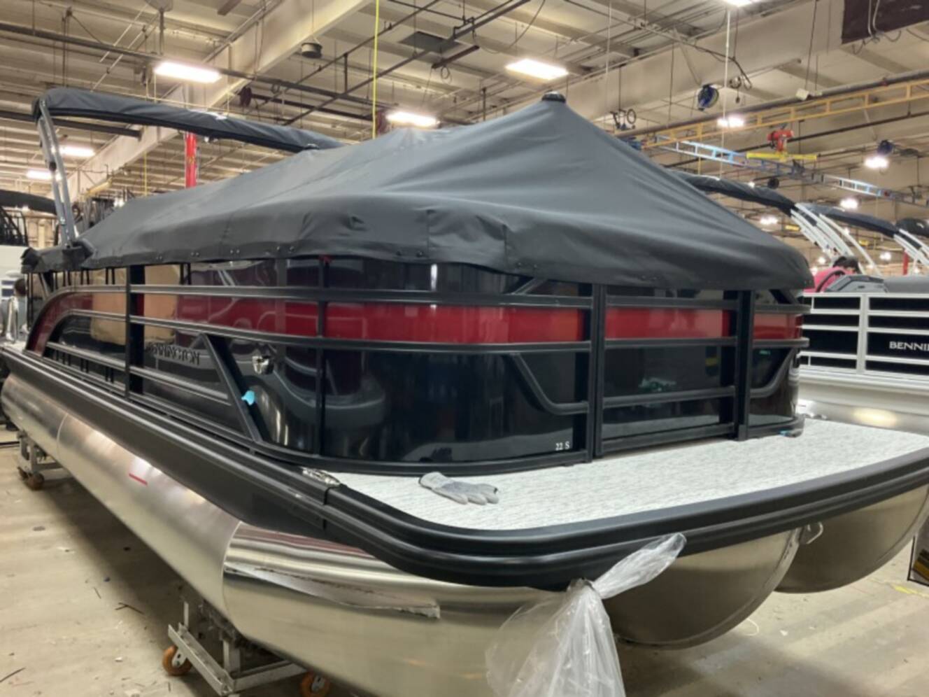 A photo of this 2026 Bennington 22 SSRSE