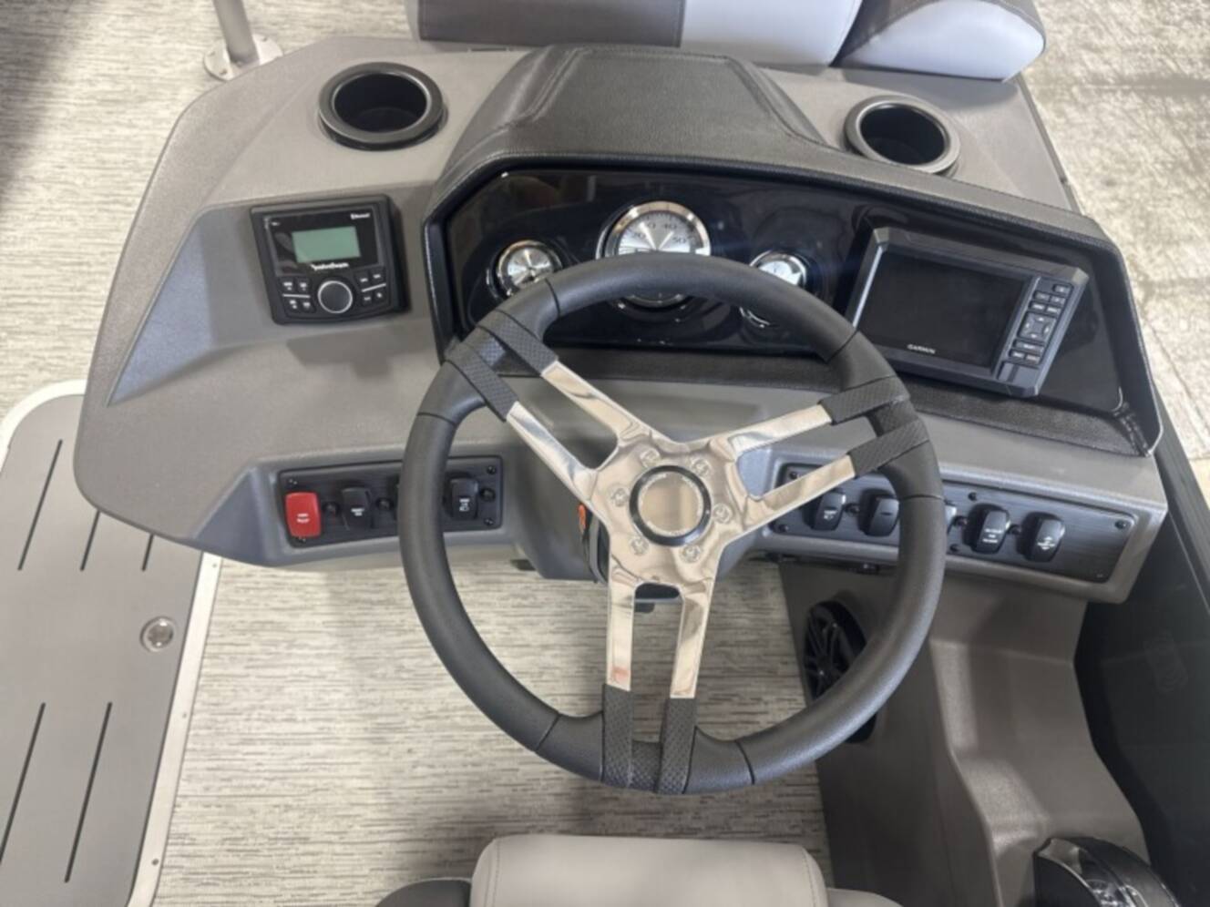 A photo of this 2026 Bennington 22 SSRSE