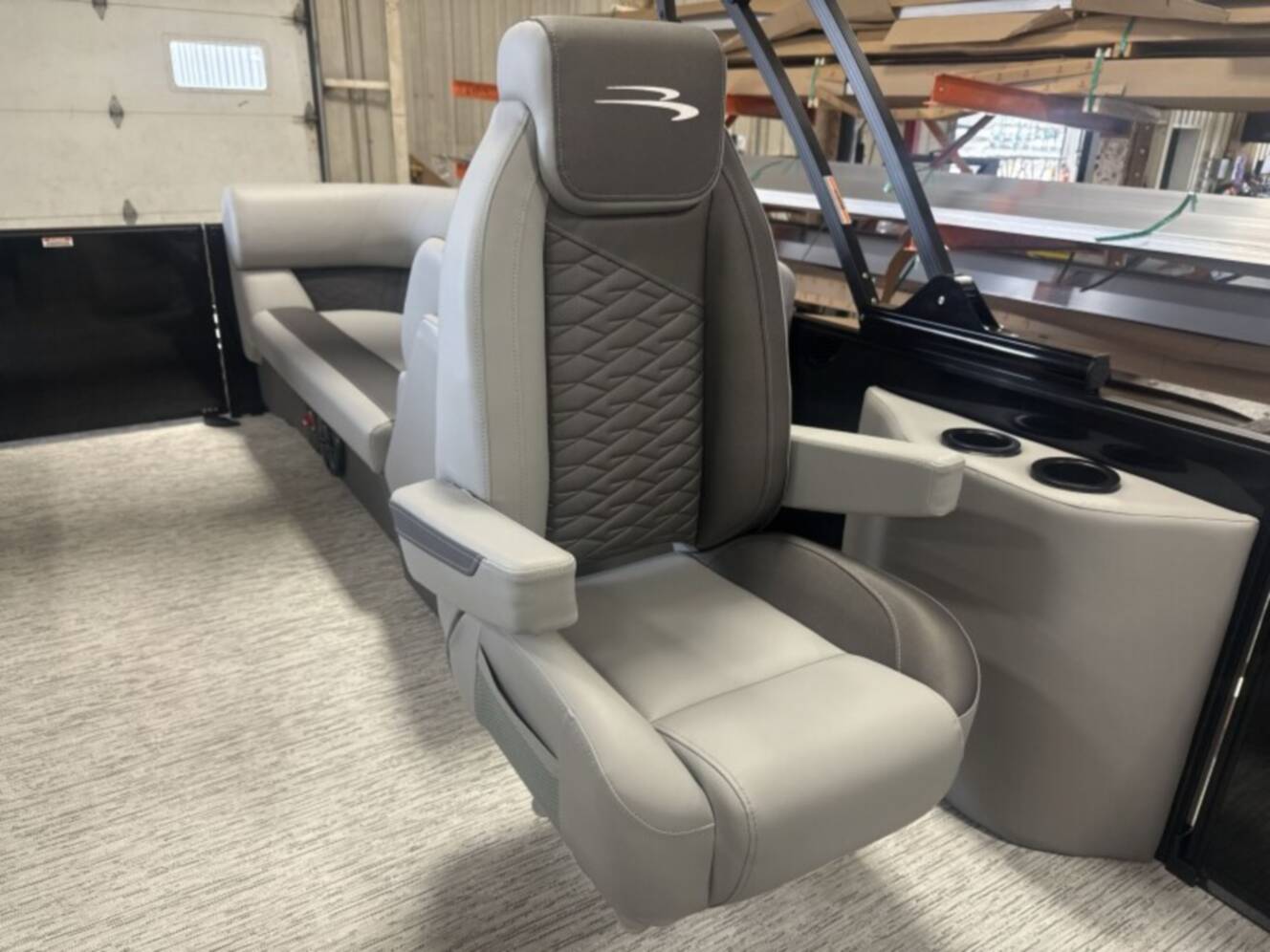 A photo of this 2026 Bennington 22 SSRSE