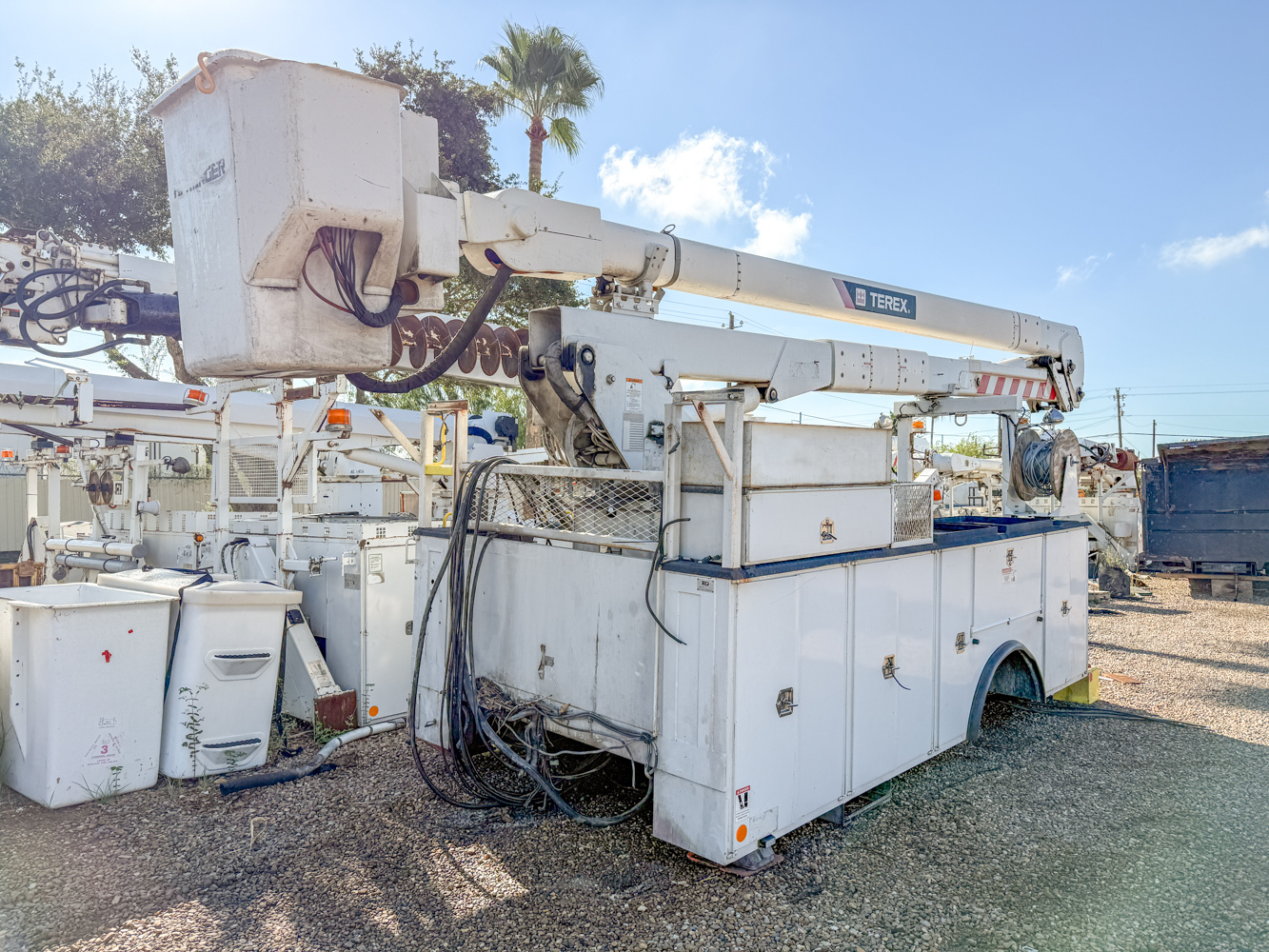 2015 HI-RANGER 5TC-55 in Mcallen, TX