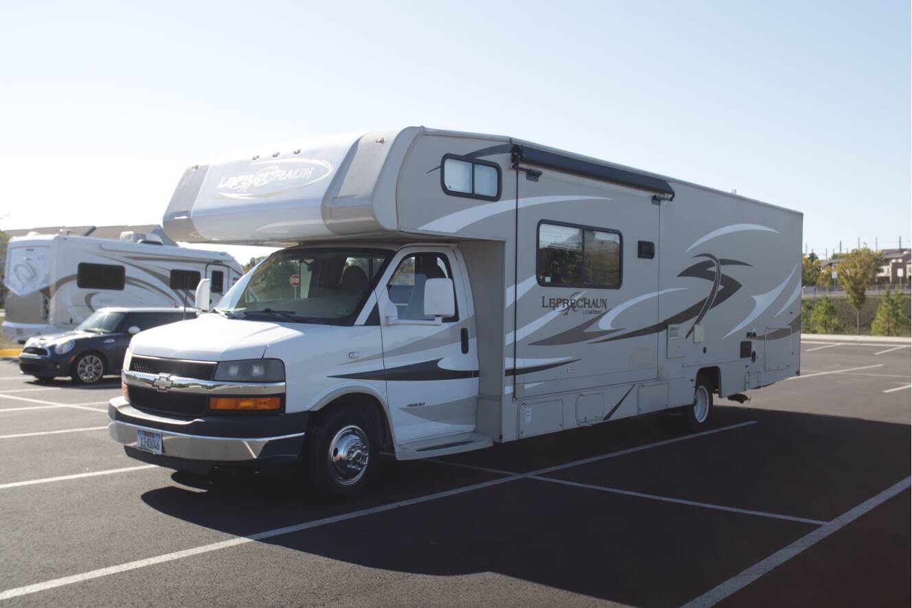 A photo of this 2014 Coachmen LEPRECHAUN 320BH