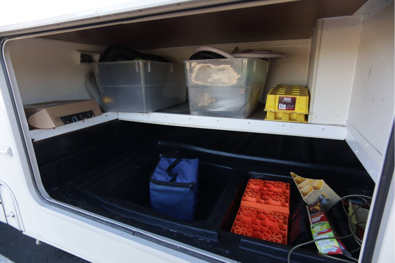 A photo of this 2014 Coachmen LEPRECHAUN 320BH