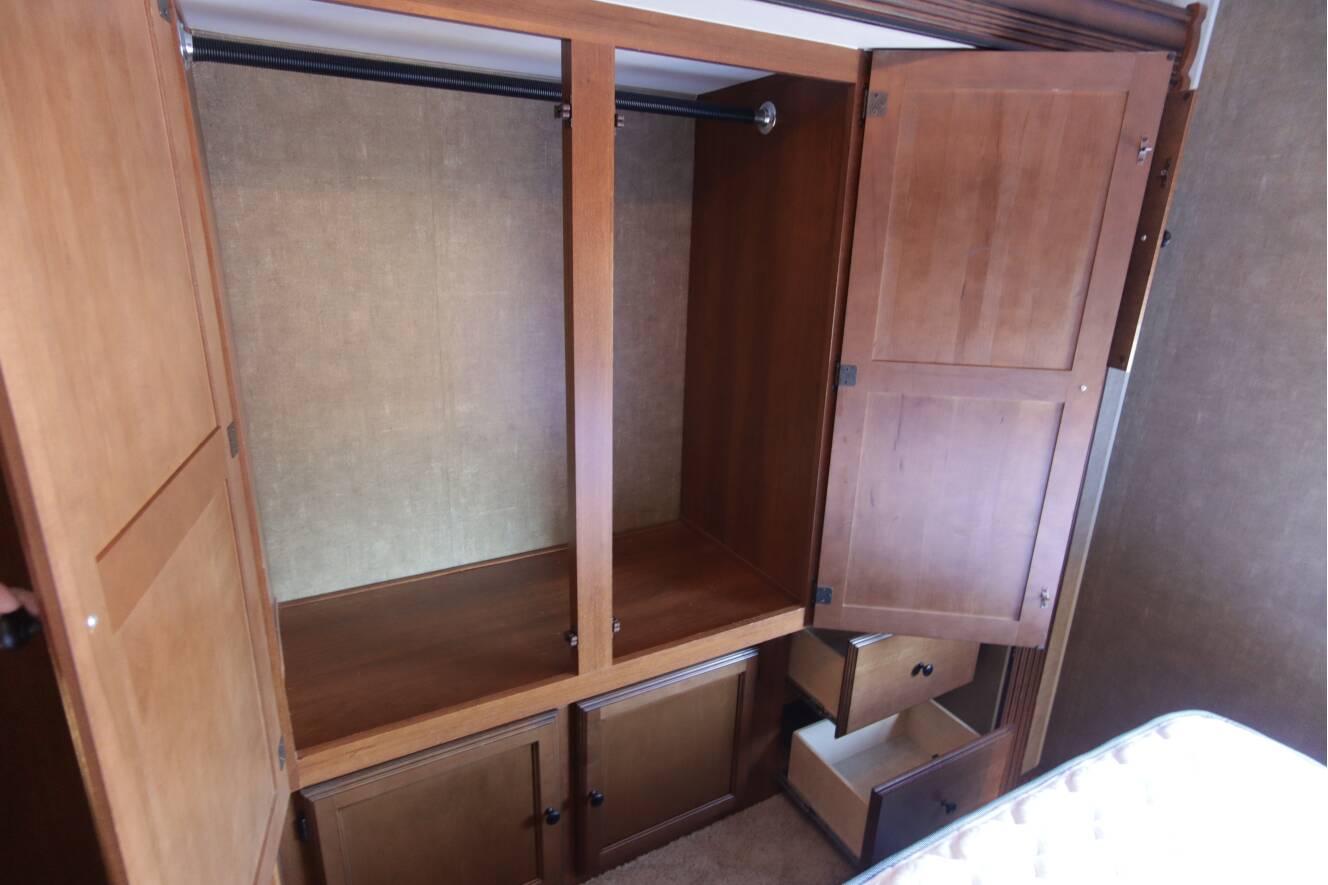 A photo of this 2014 Coachmen LEPRECHAUN 320BH