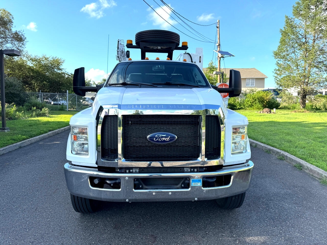 2019 Ford F-750 SuperCab photo 2