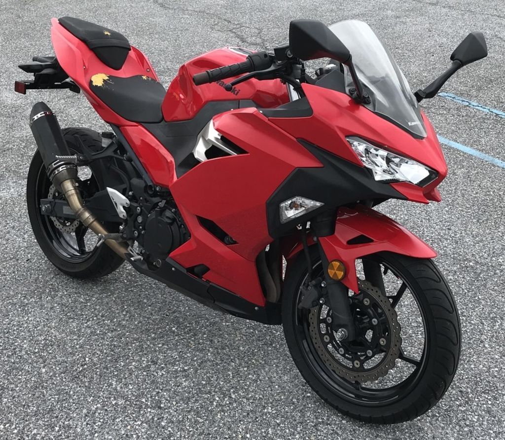 鈴木 Parts – TGR: Team Ghetto Racing