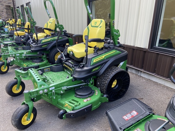 Used 2025 John Deere Z970R For Sale in Kinsman, OH