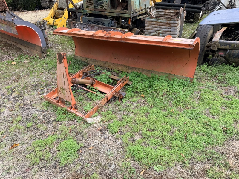 2010 WESTERN SNOW PLOW