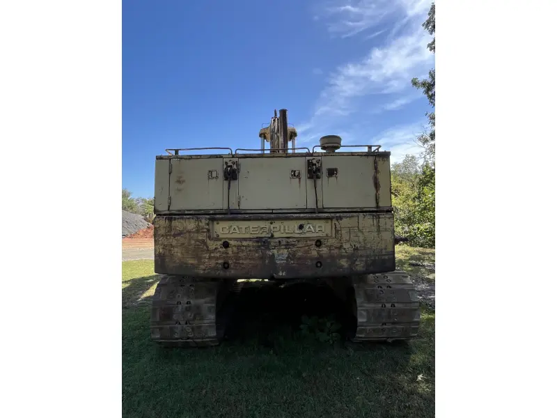 1977 CATERPILLAR 235
