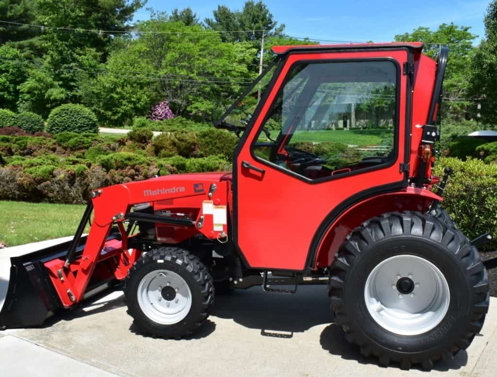 2025 MAHINDRA 1626 Shuttle in Joliet, IL