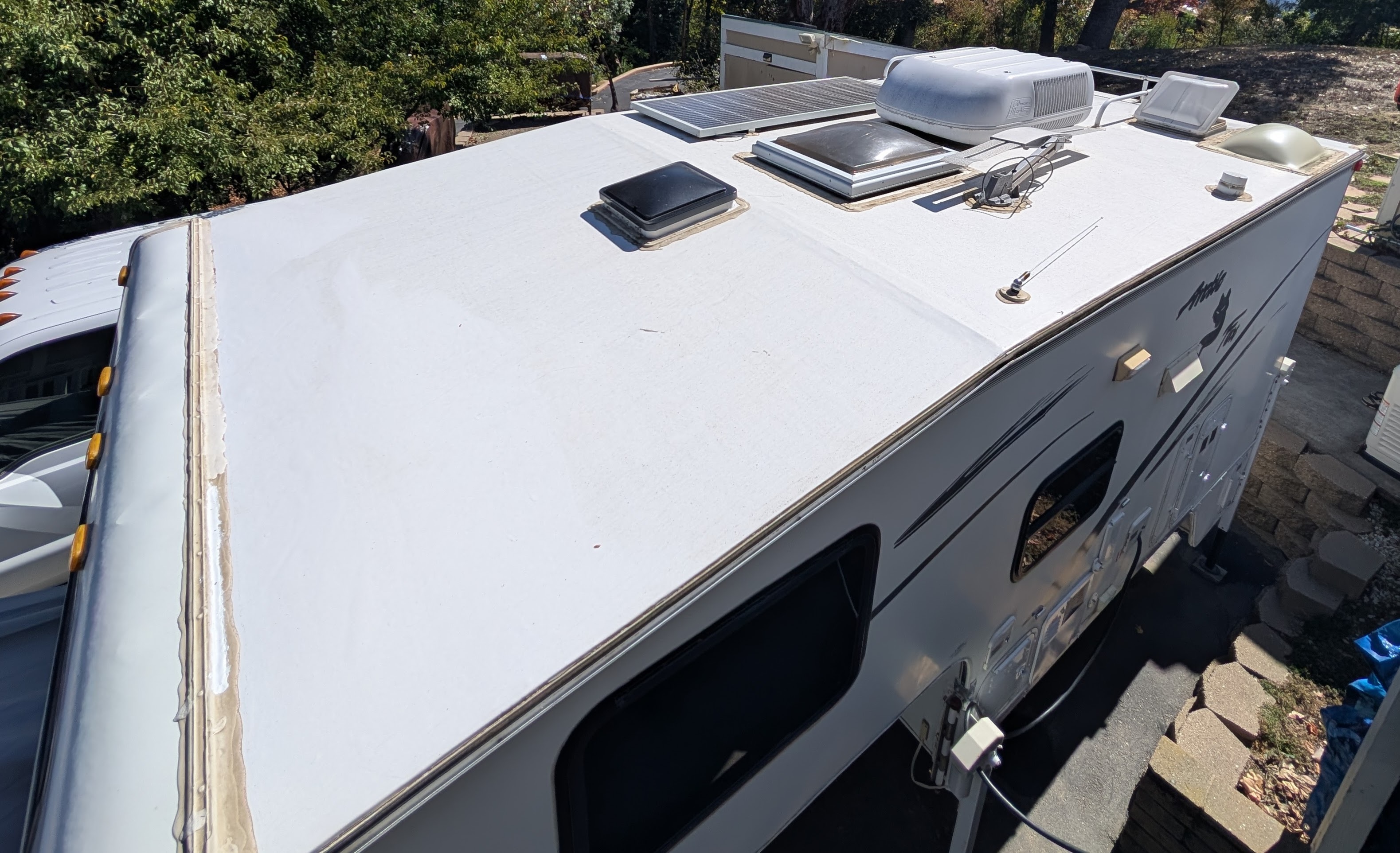 Used 2004 Northwood Mfg Arctic Fox 990 in Los Gatos, CA