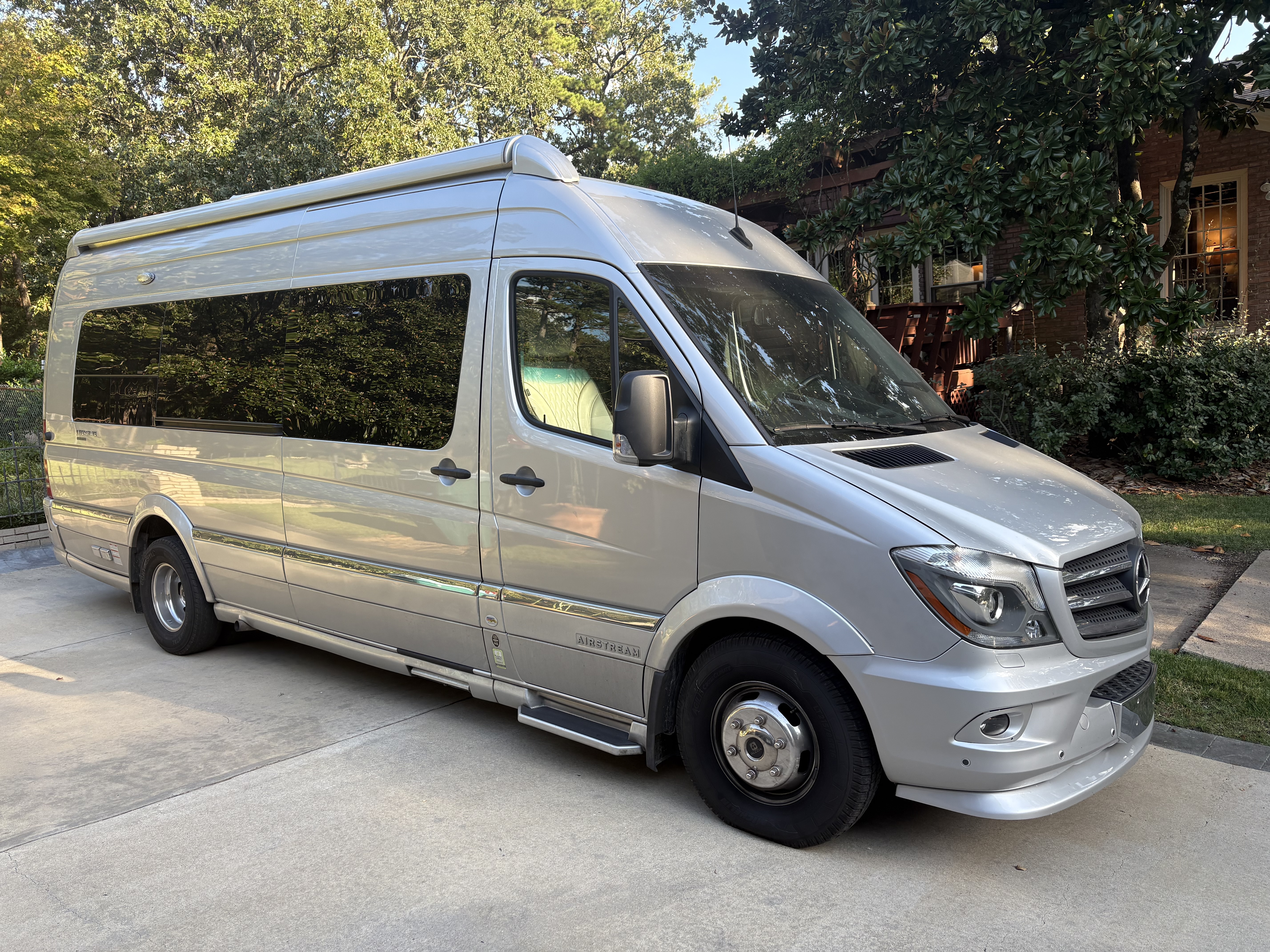 Mercedes-Benz Sprinter 3500 Extended Xd Class B RVs and Camper Vans For ...