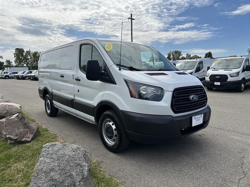 2018 Ford Transit Cargo photo 2