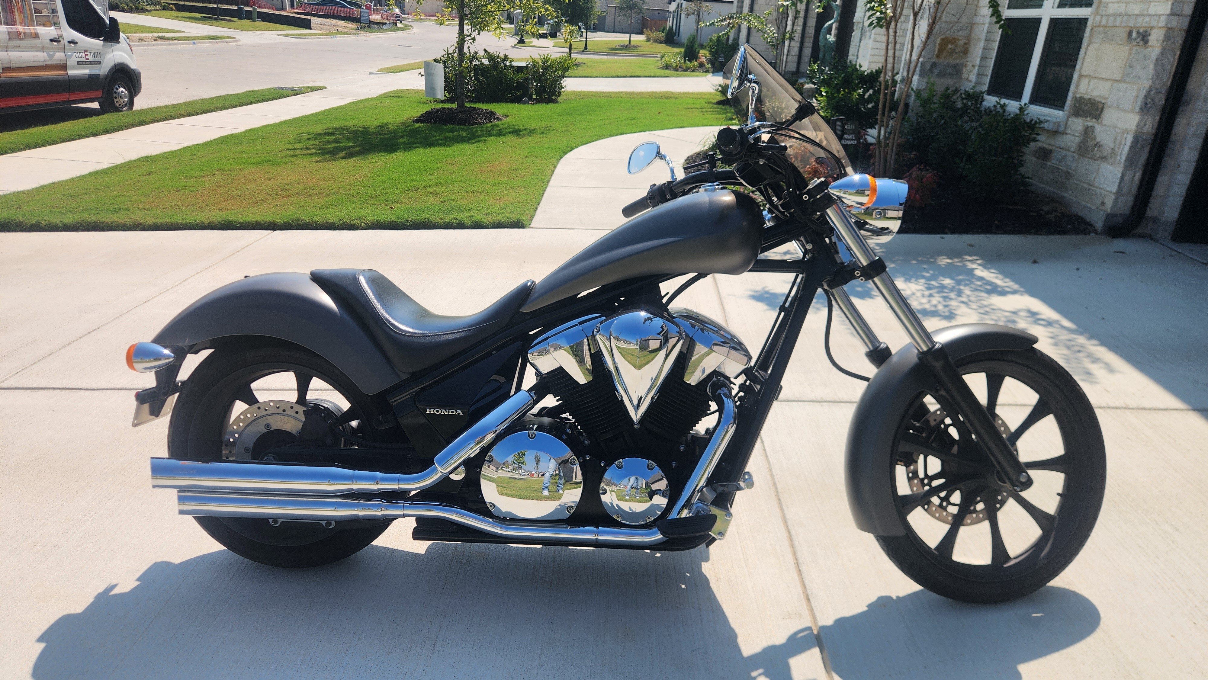 イオ Vue ハイカットベルトレザースニーカー 【VO82610】 – EIZO WEB SHOP