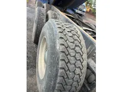2007 MACK Granite CV713