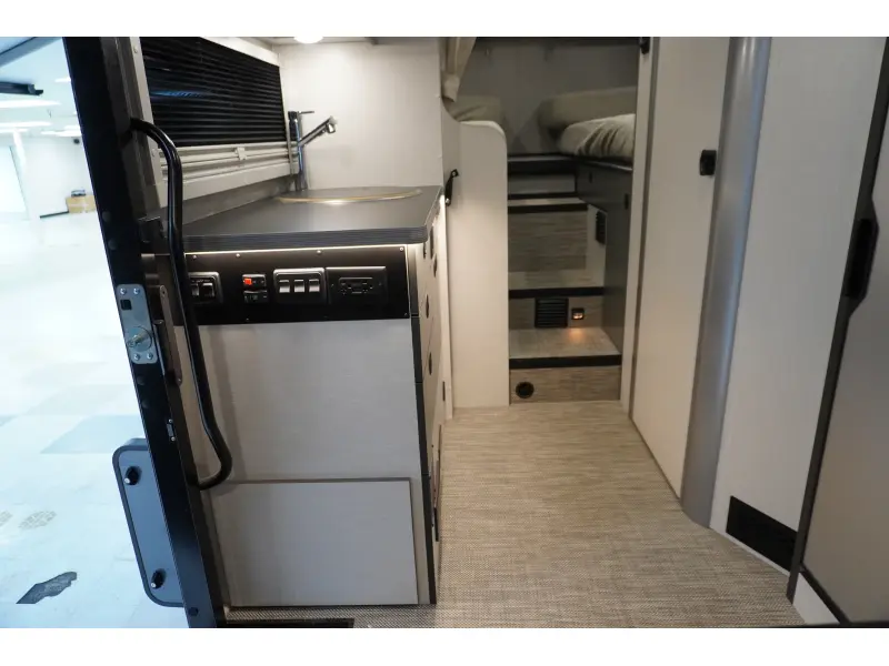 2026 WINNEBAGO EKKO 23B