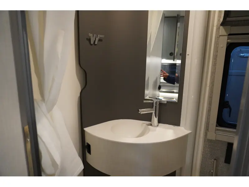 2026 WINNEBAGO EKKO 23B