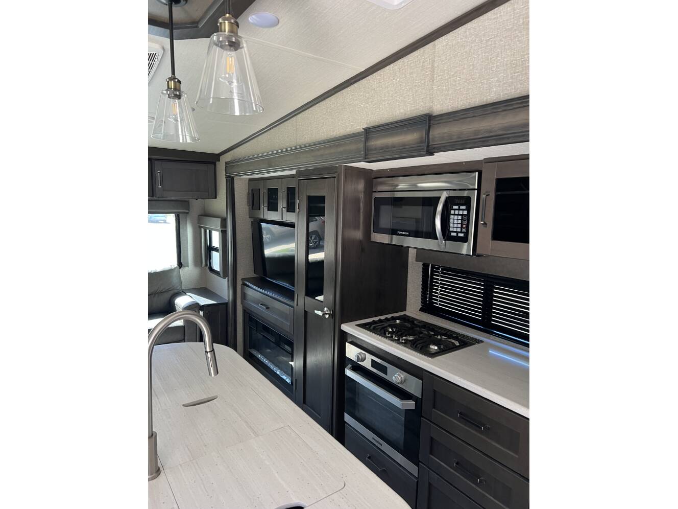 A photo of this 2022 Grand Design REFLECTION 337RLS