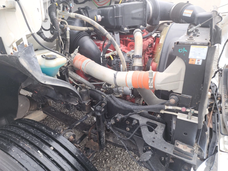 2015 FORD F750 XL SUPER DUTY w/LEDWELL 2000-gal WATER TANKER
