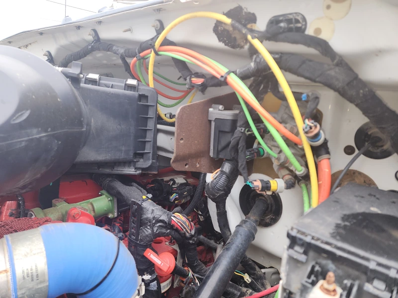 2015 FORD F750 XL SUPER DUTY w/LEDWELL 2000-gal WATER TANKER