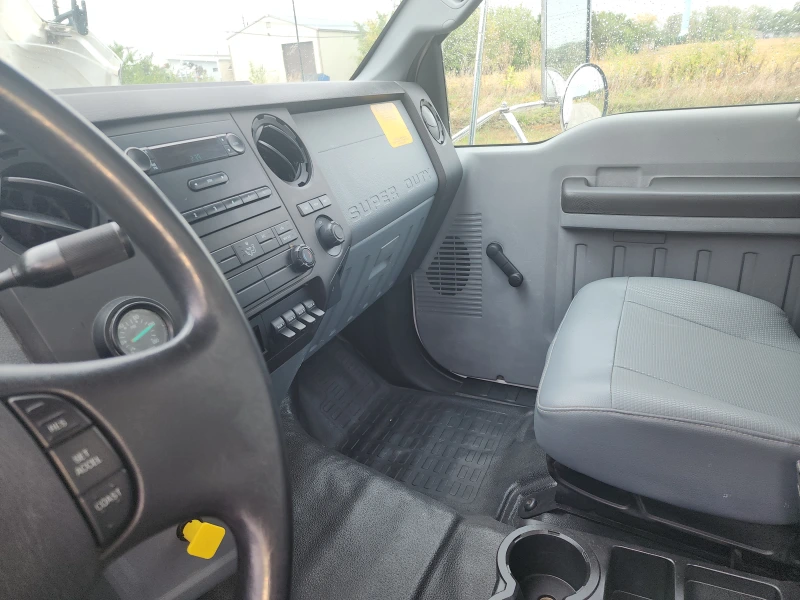2015 FORD F750 XL SUPER DUTY w/LEDWELL 2000-gal WATER TANKER