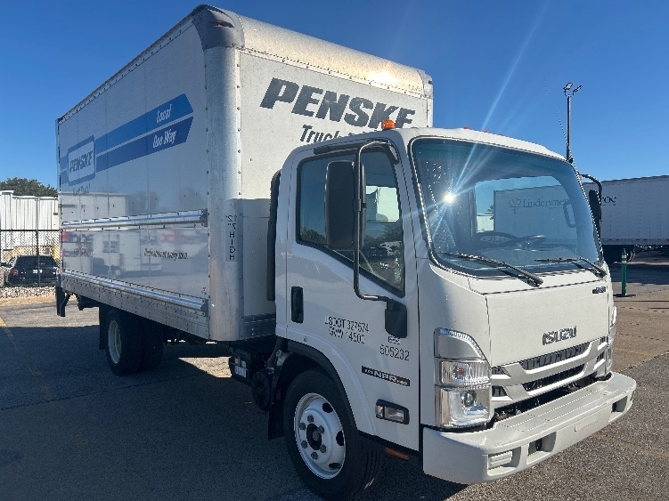 2023 ISUZU NPR HD in Kentwood, MI