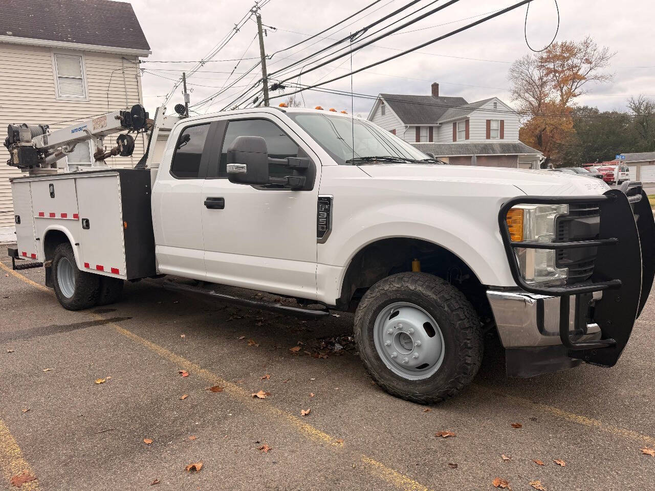 2017 Ford F-350 XL photo 3