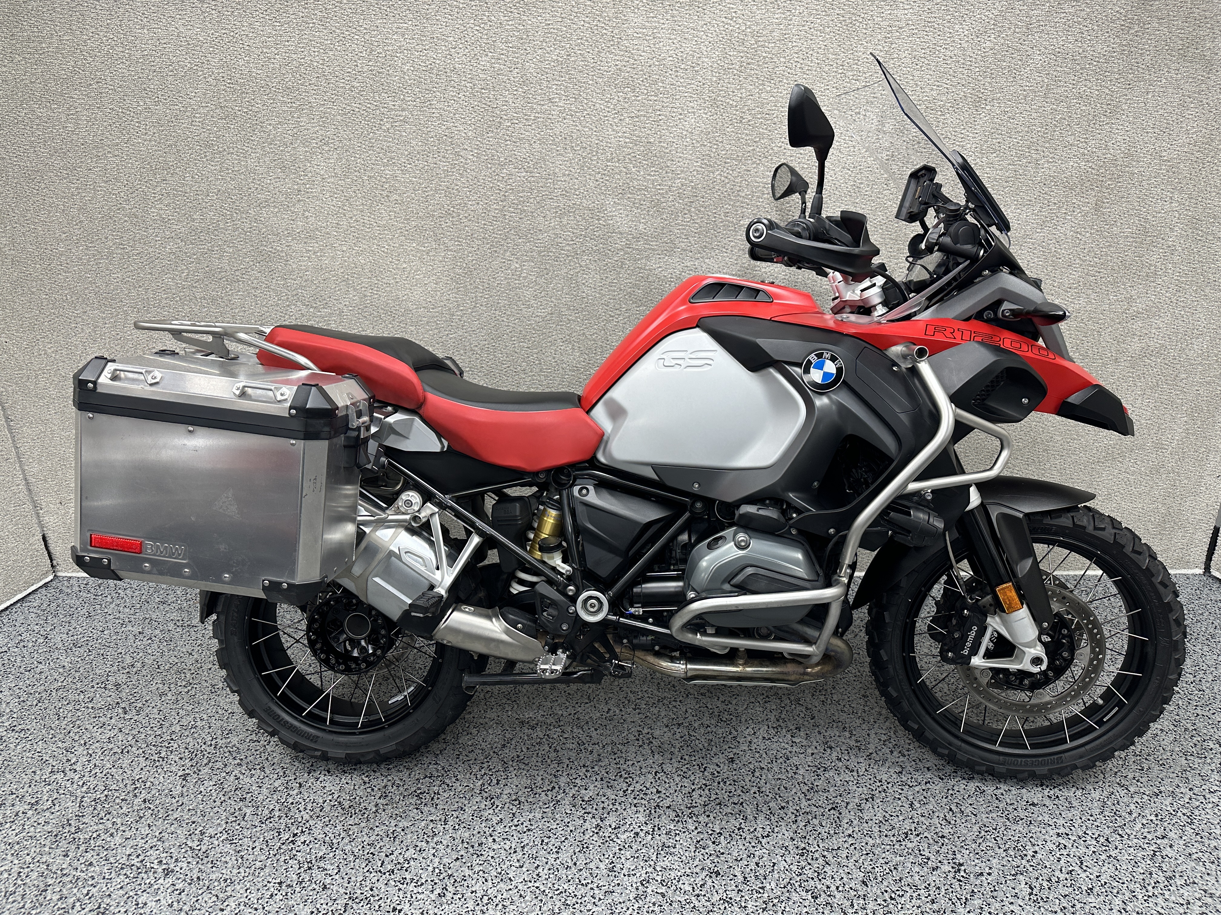 S Buy Solenoid Valve 9239590 for Hitachi Excavator EX1200-6