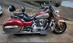 2012 Kawasaki VULCAN 1700 NOMAD Cruiser motorcycle