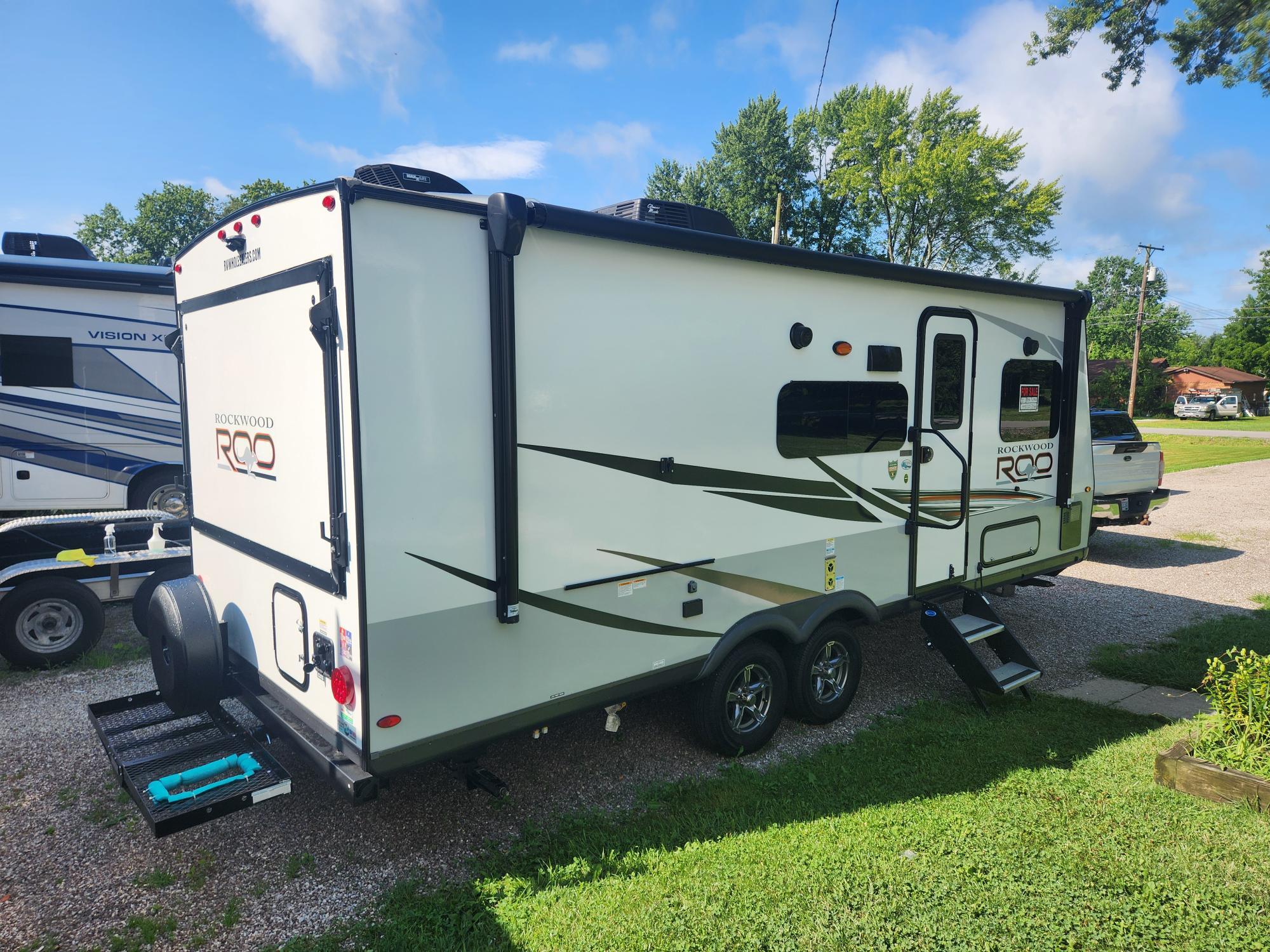 2022 Forest River ROCKWOOD ROO 233S RV