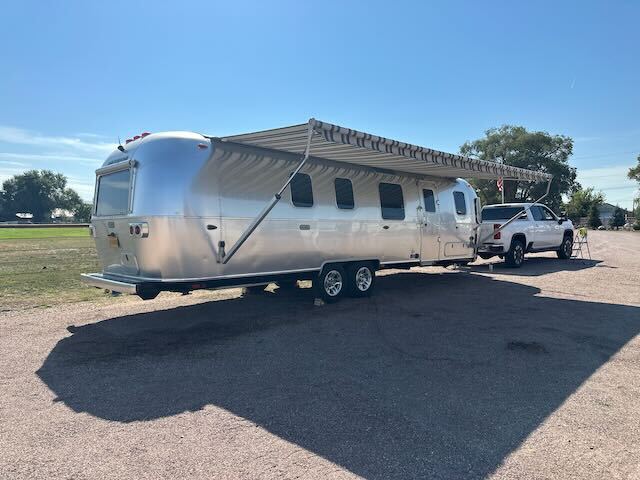 2022 Airstream CLASSIC 33FB TWIN in redmond OR