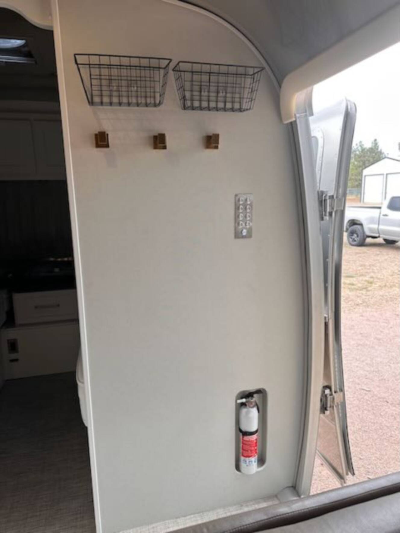 A photo of this 2022 Airstream CLASSIC 33FB TWIN
