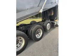 2017 KENWORTH T880