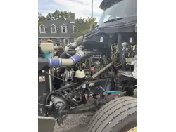 2017 KENWORTH T880