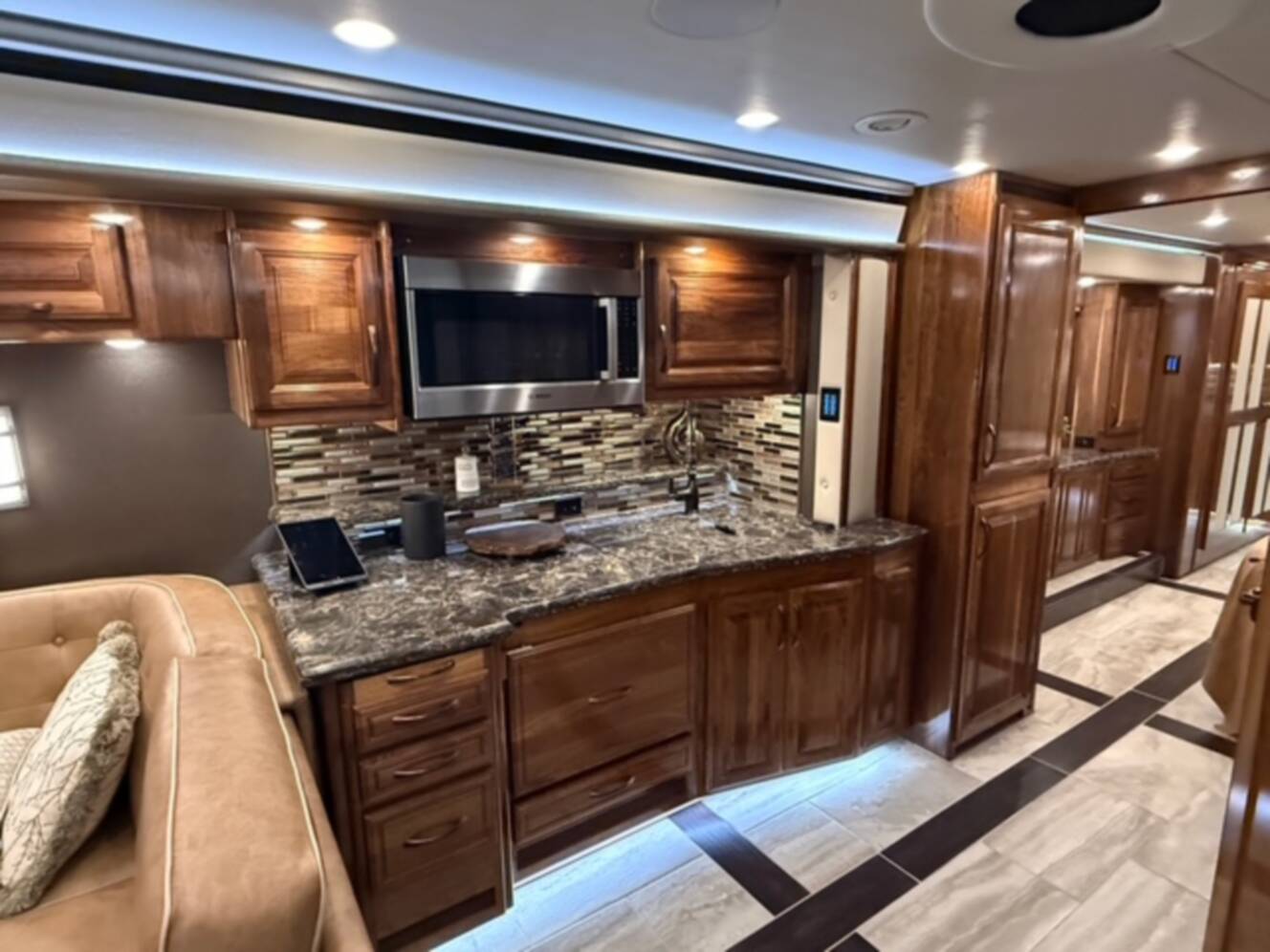 A photo of this 2022 Foretravel REALM FS605 LV3