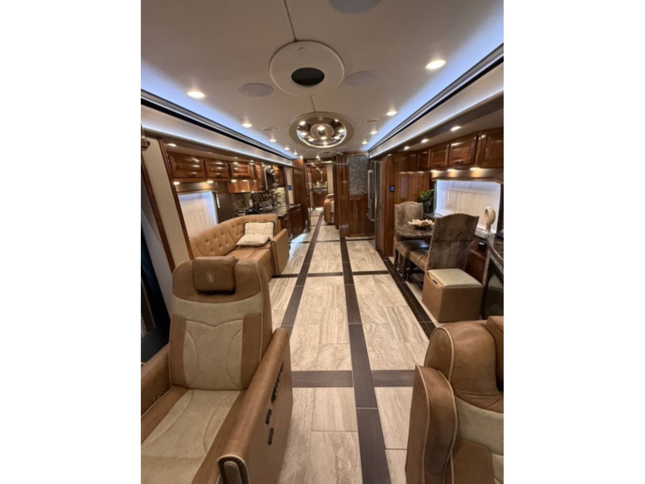 A photo of this 2022 Foretravel REALM FS605 LV3