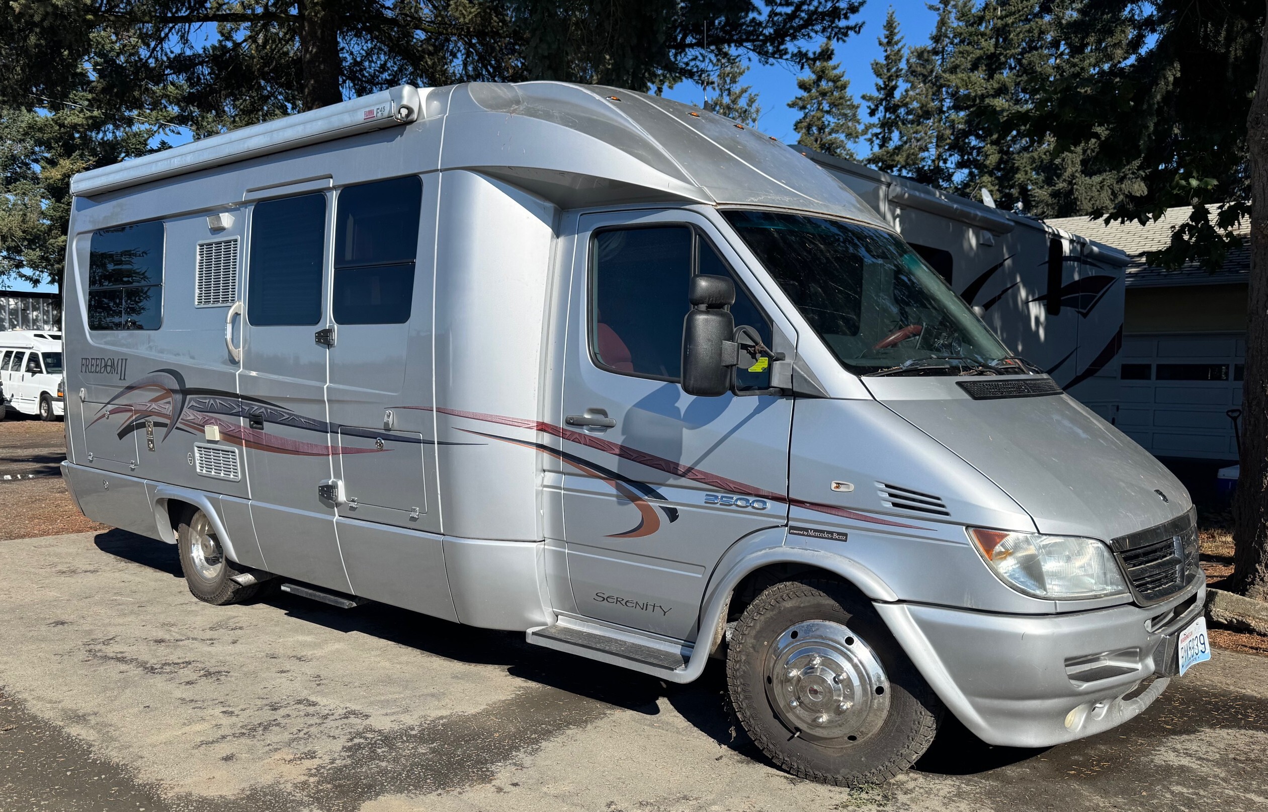 2007 Leisure Travel FREEDOM II SERENITY in coburg OR