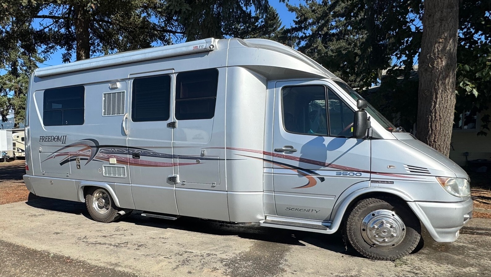 2007 Leisure Travel FREEDOM II SERENITY in coburg OR