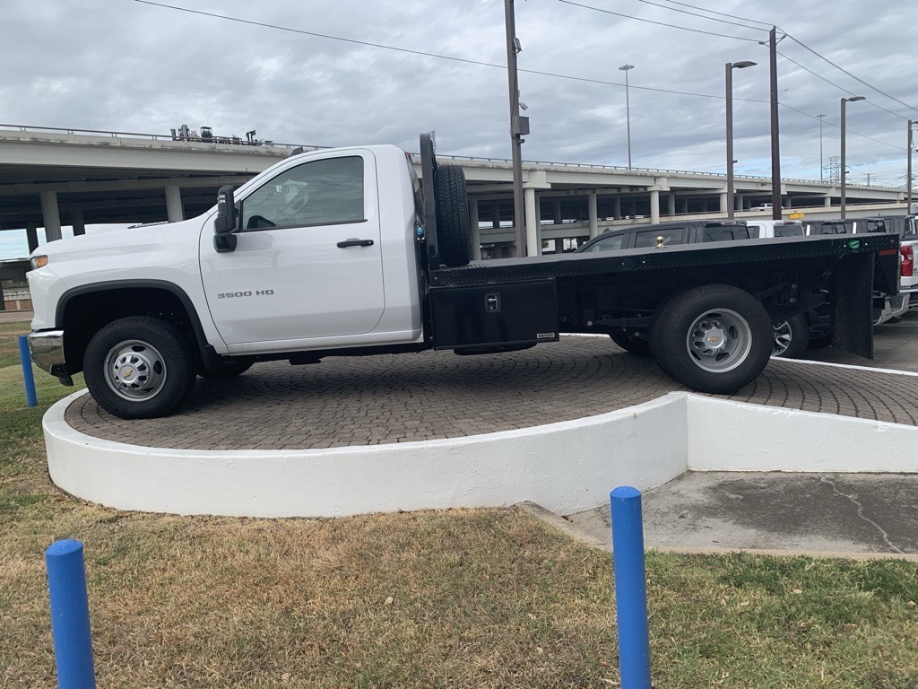 2024 CHEVROLET SILVERADO in Sugarland, TX