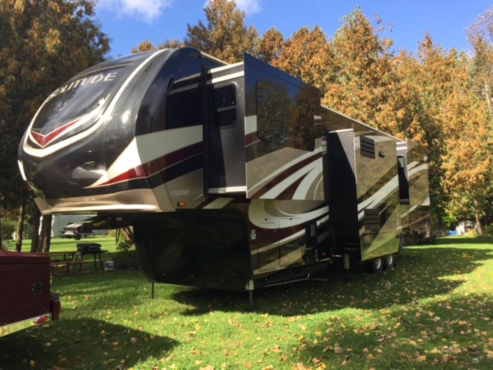 2020 Grand Design SOLITUDE 380FL RV