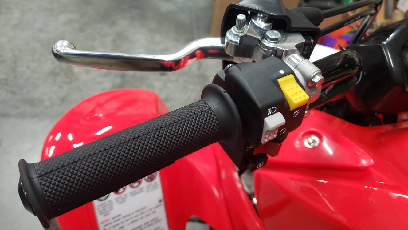 A photo of this 2014 Honda TRX 450R (ELECTRIC START)