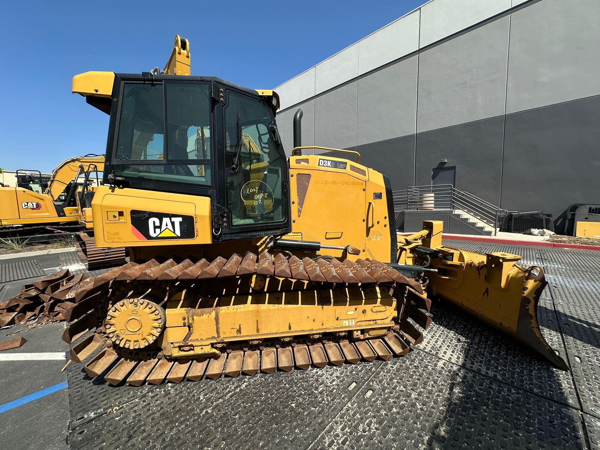 2015 CATERPILLAR D3K2 LGP in Irvine, CA