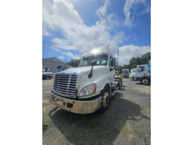2016 FREIGHTLINER CASCADIA 125