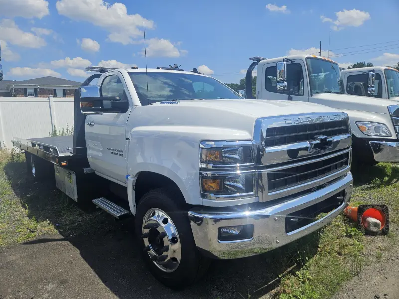 2023 CHEVROLET SILVERADO MEDIUM DUTY