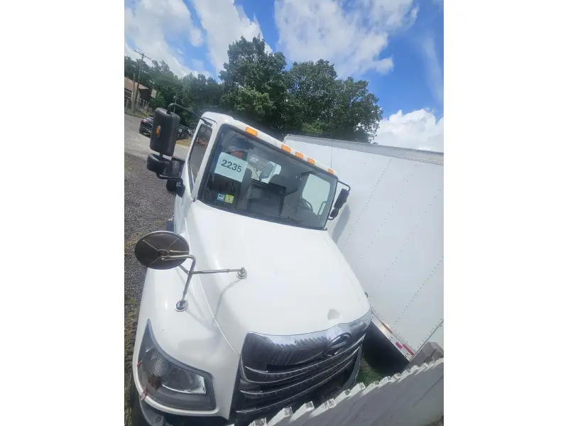 2017 HINO HINO 338